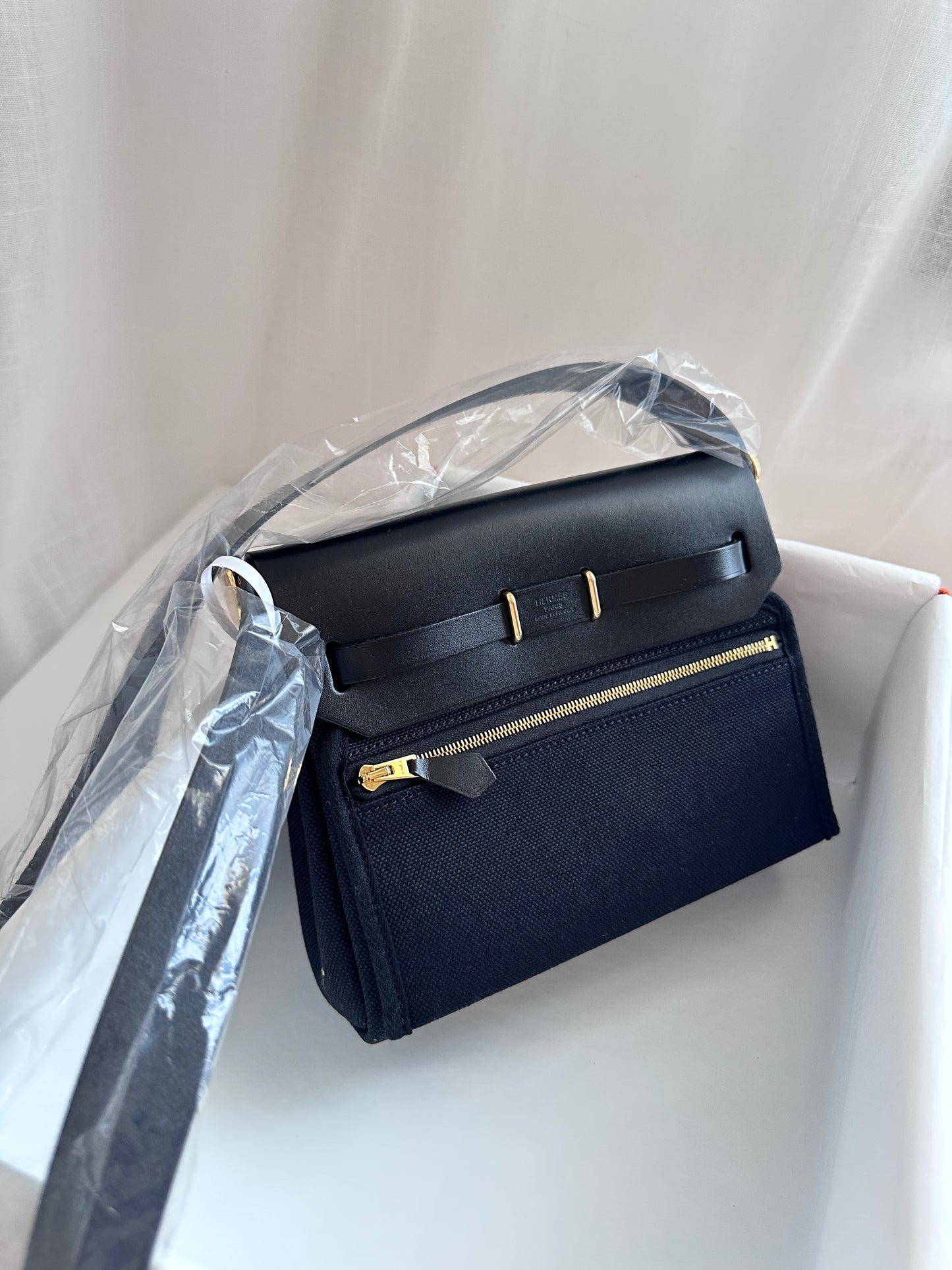 MINI HERBAG Black GHW