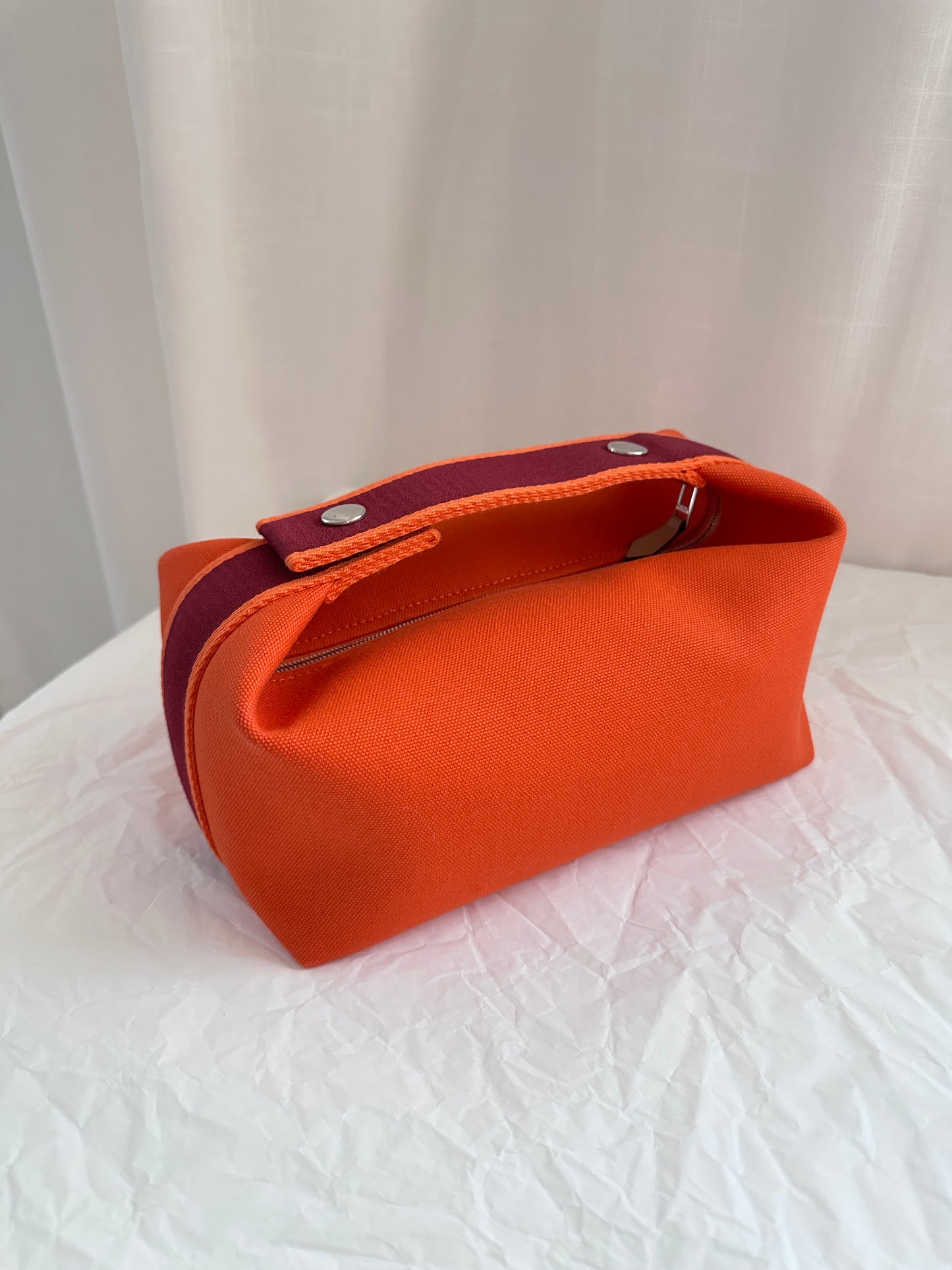 ORANGE SMALL BRIDE A BRAC