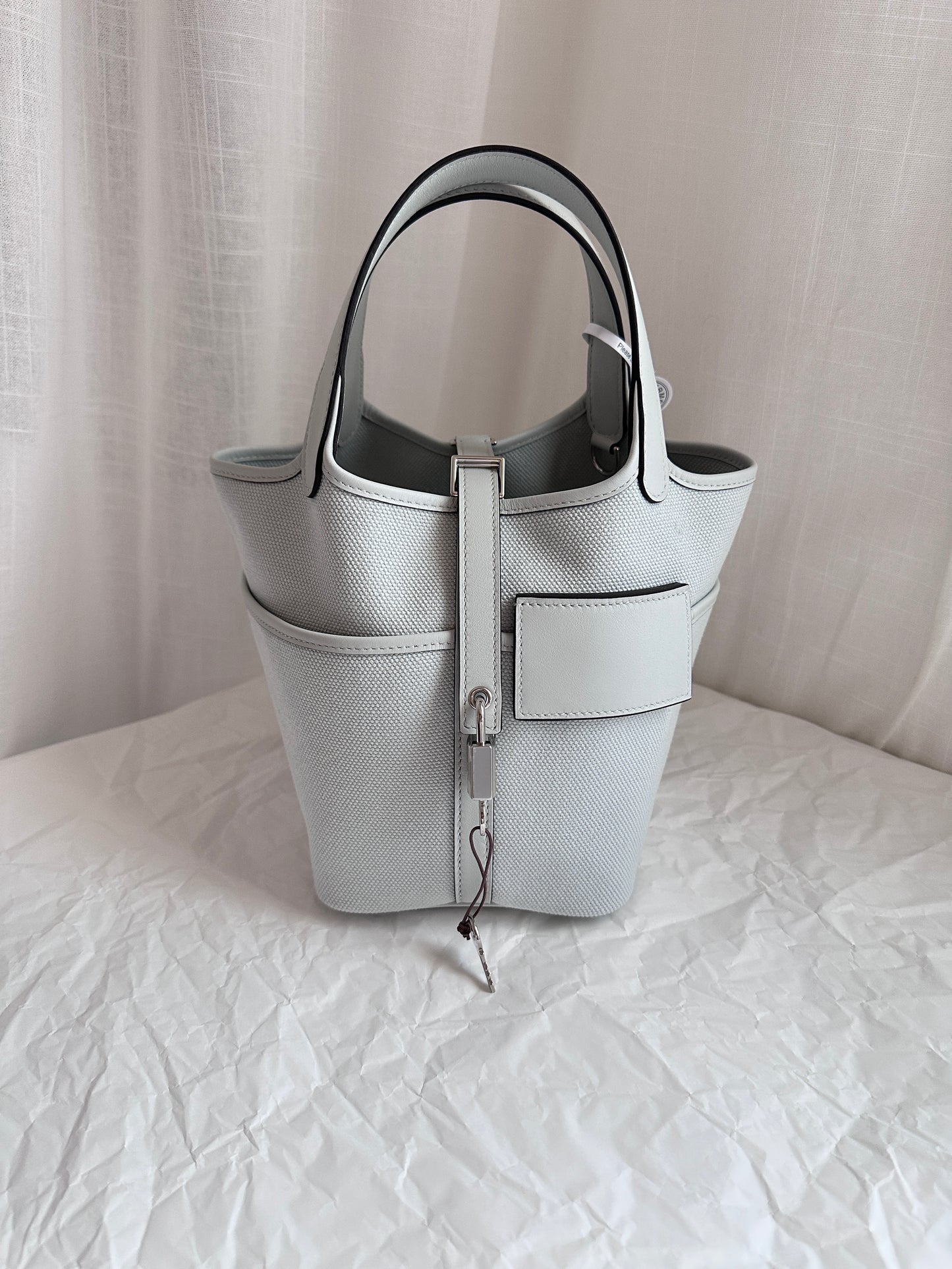 P18 Gris Platine PHW