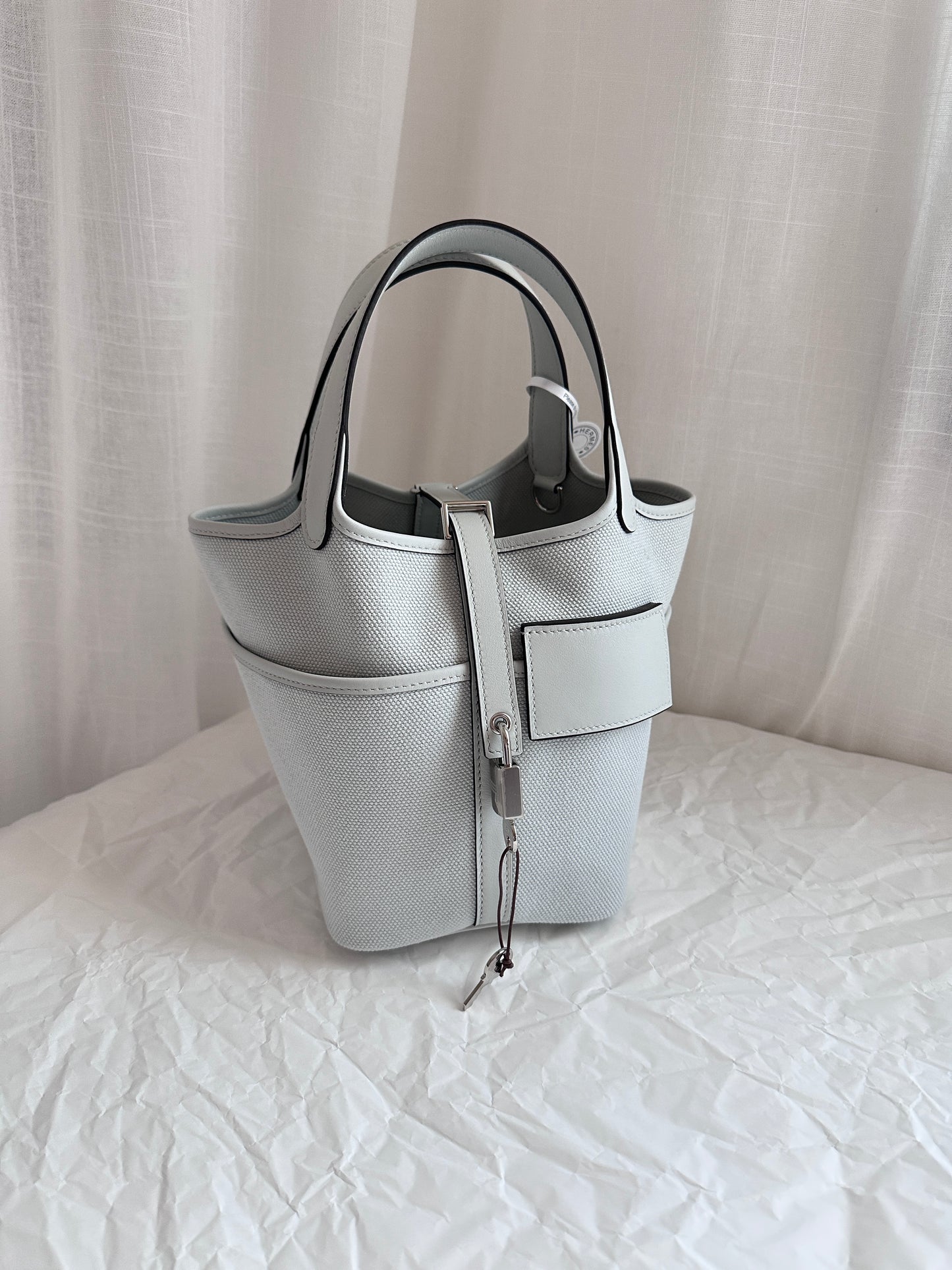 P18 Gris Platine PHW