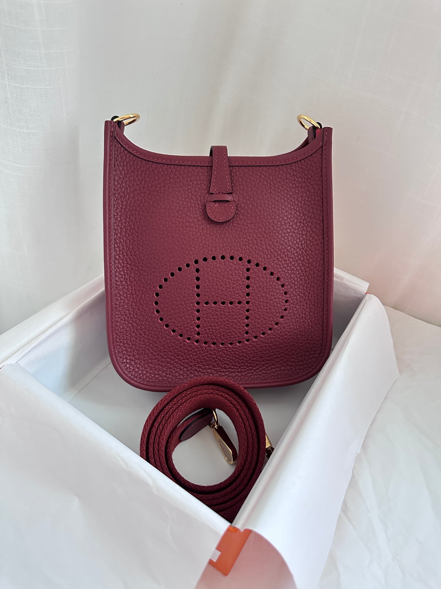 EVELYNE 16 Rouge H GHW