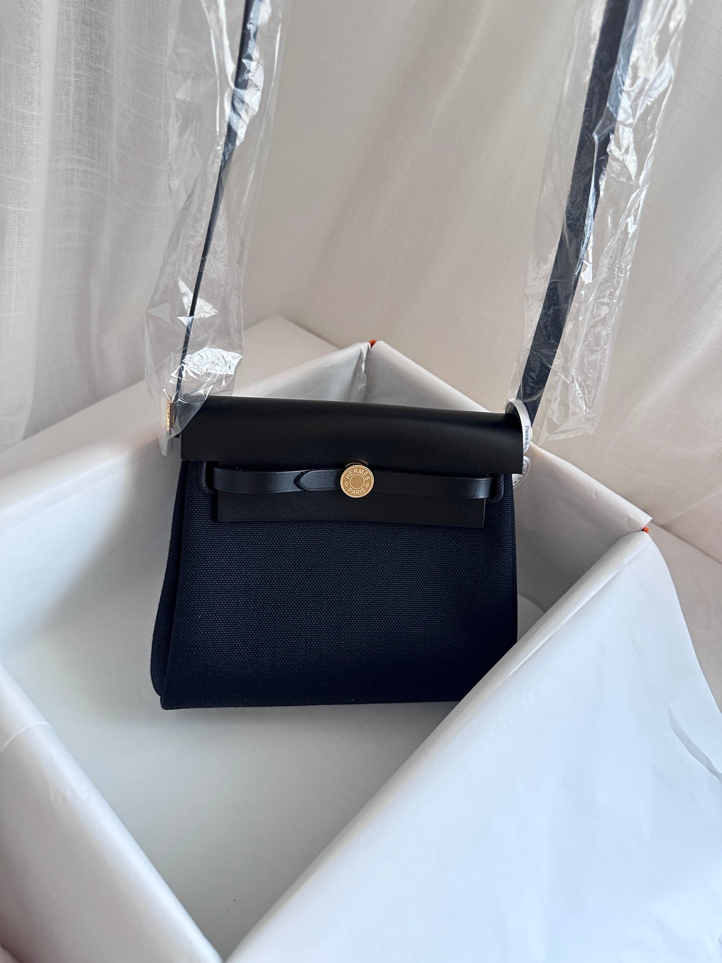 MINI HERBAG Black GHW
