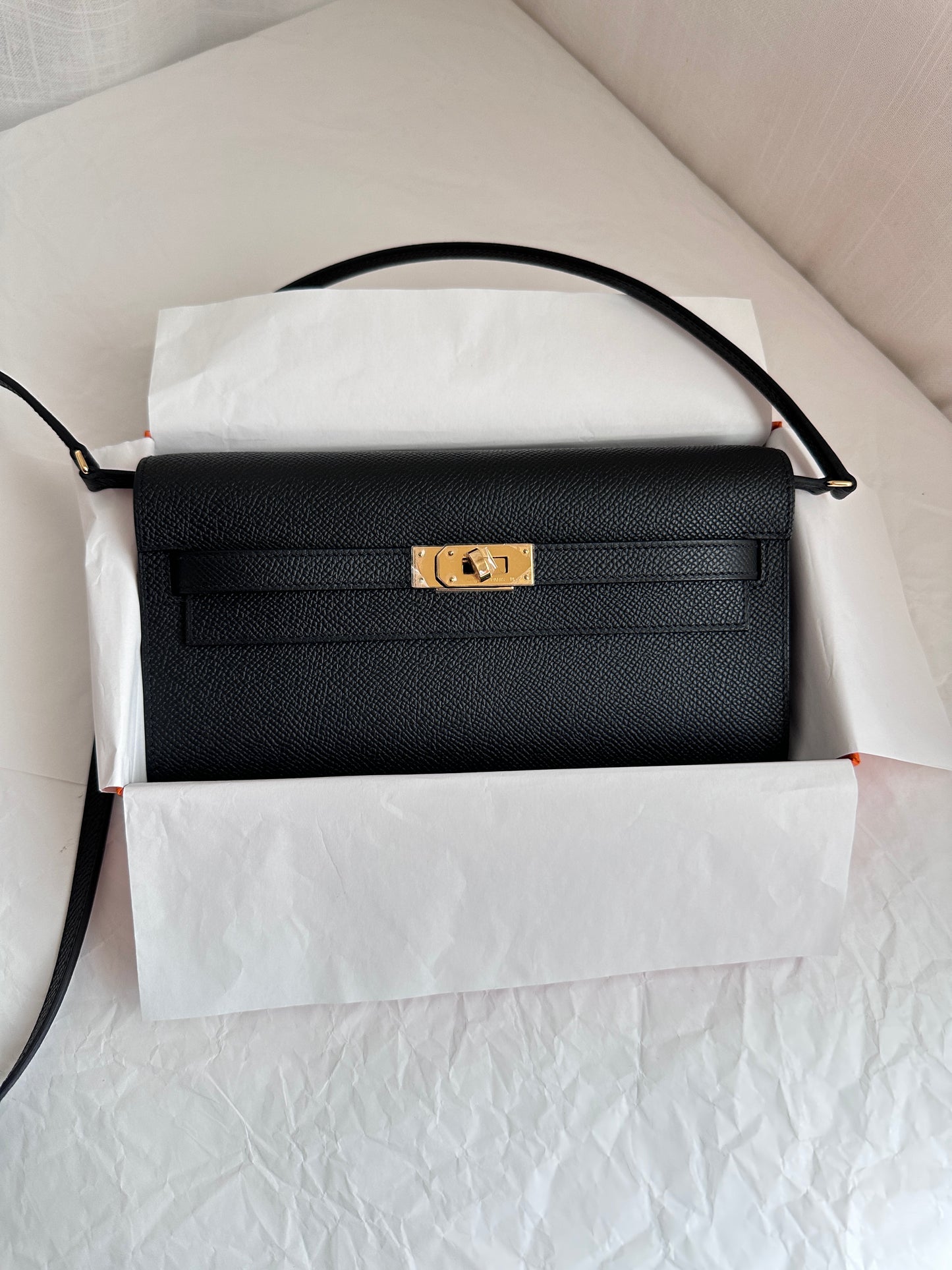 KELLY TO GO Black GHW