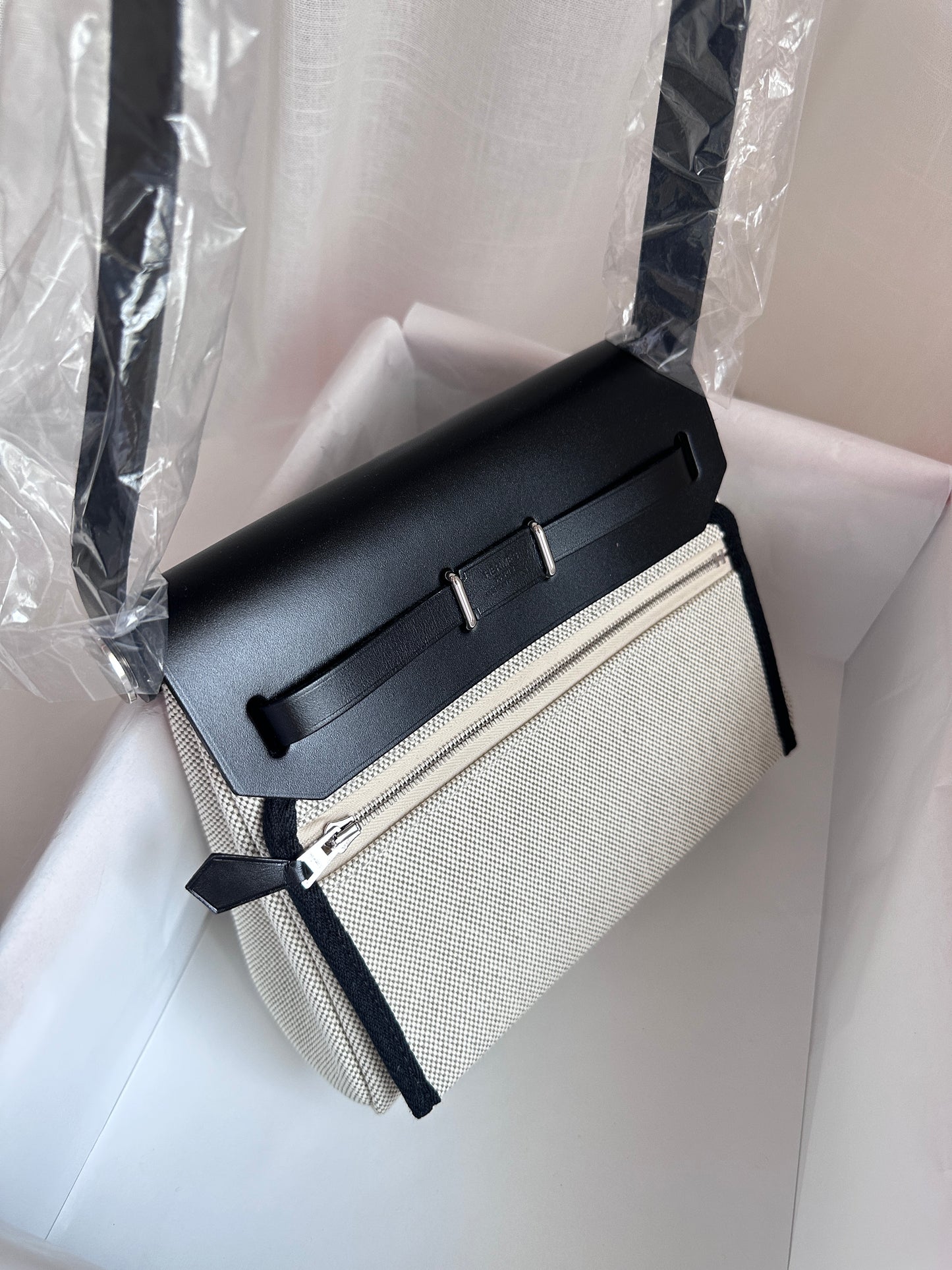 MINI HERBAG Ecru/Amande/Black PHW