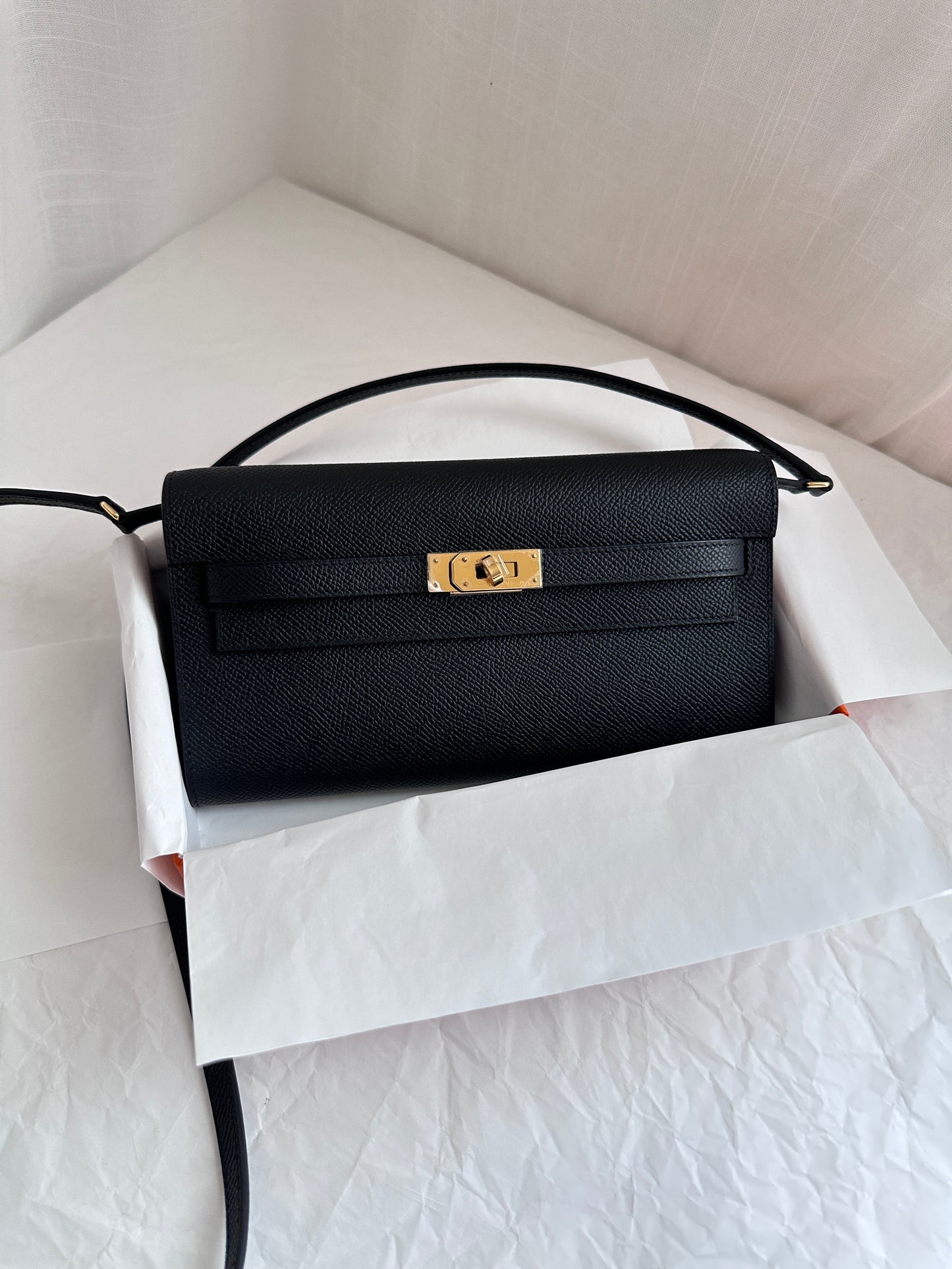 KELLY TO GO Black GHW