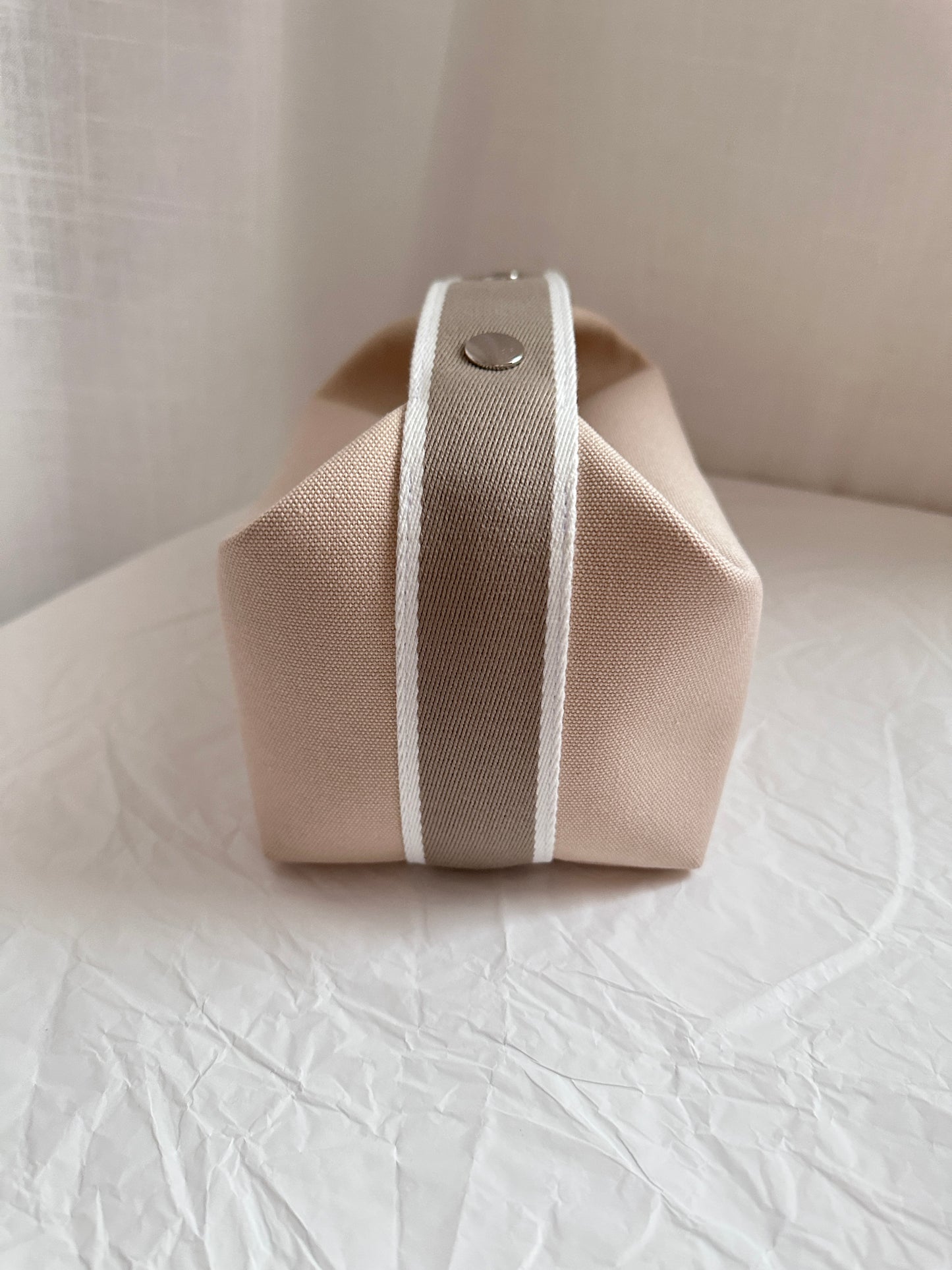 BEIGE SMALL BRIDE A BRAC