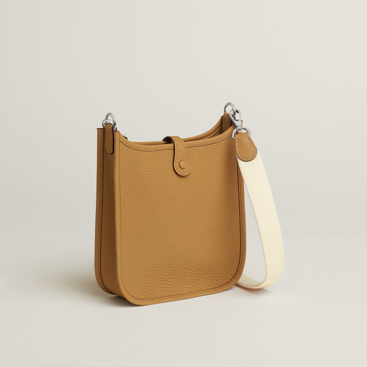 EVELYNE 16 Biscuit/Nata PHW