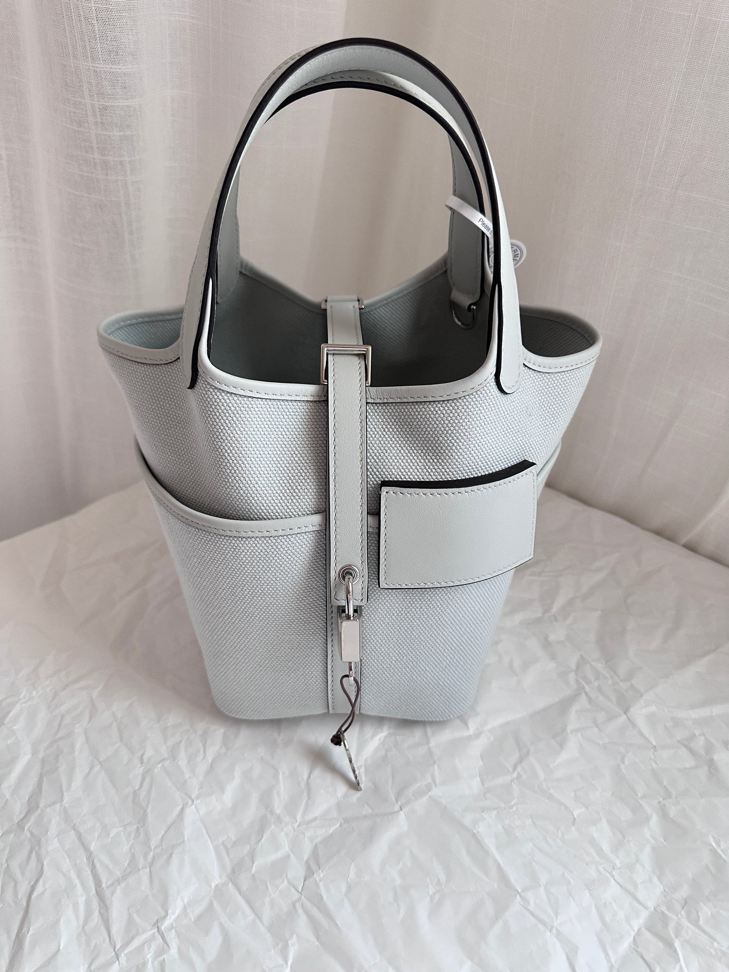 P18 Gris Platine PHW