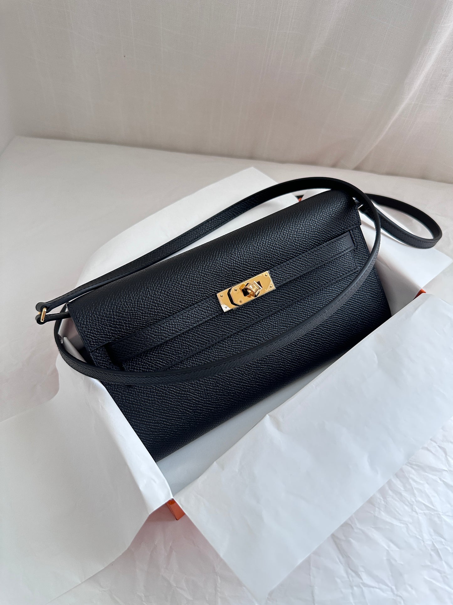 KELLY TO GO Black GHW