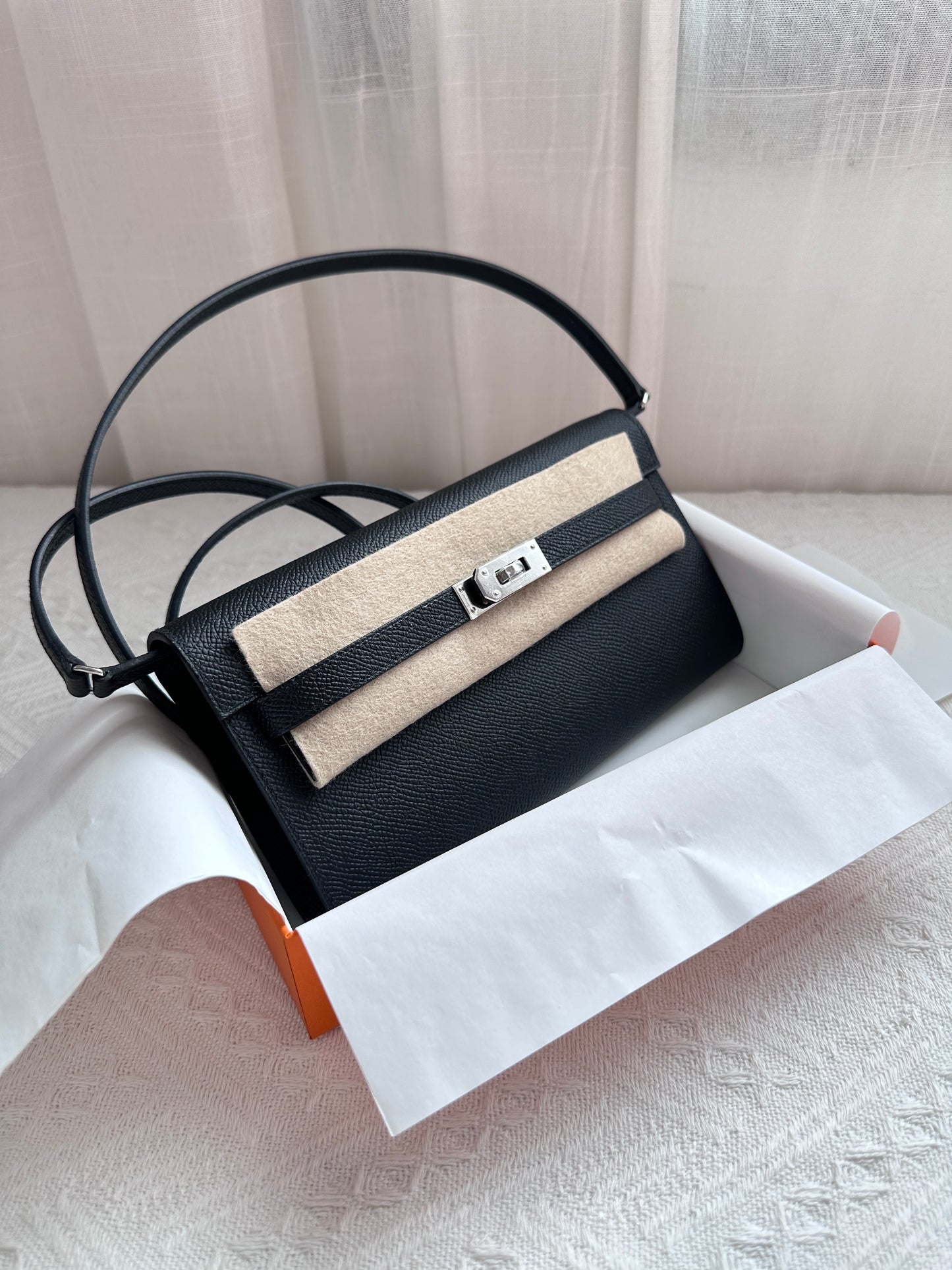 KELLY TO GO Black PHW