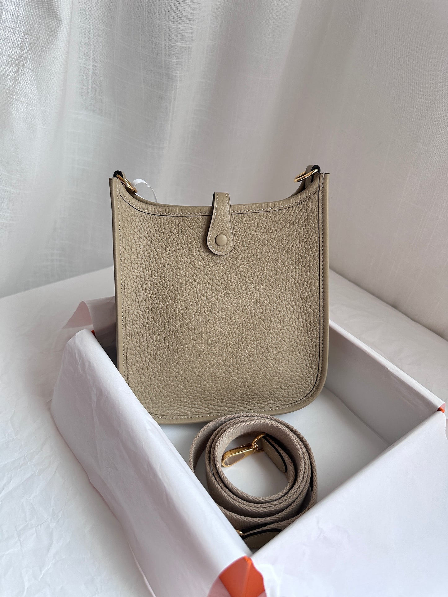 EVELYNE 16 Trench GHW
