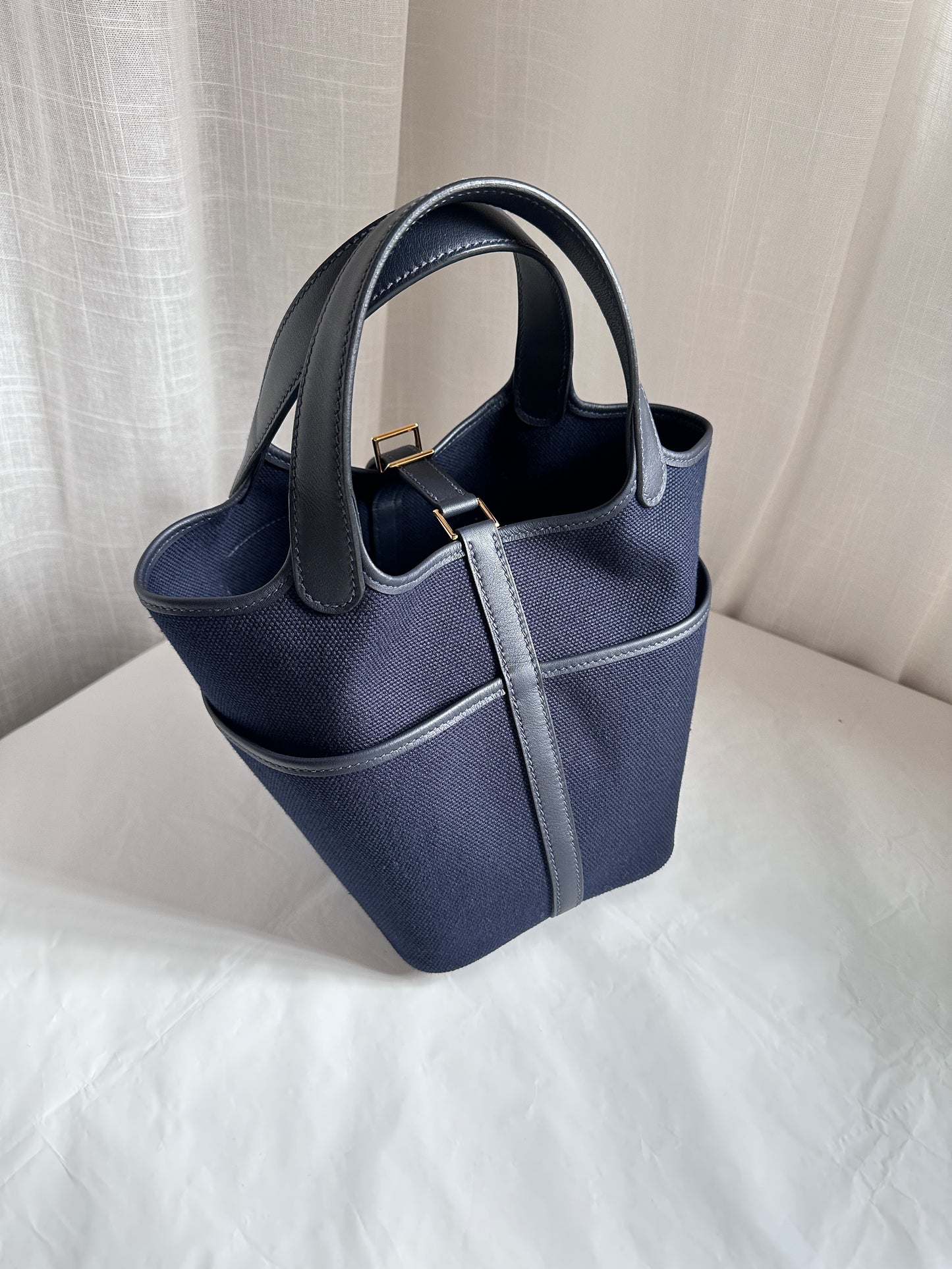 P18 Blue Marine/Caban GHW