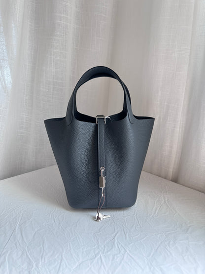 P18 Gris Misty PHW