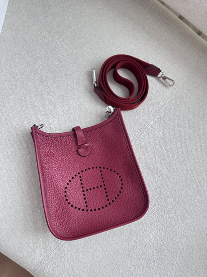 EVELYNE 16 Rouge H PHW