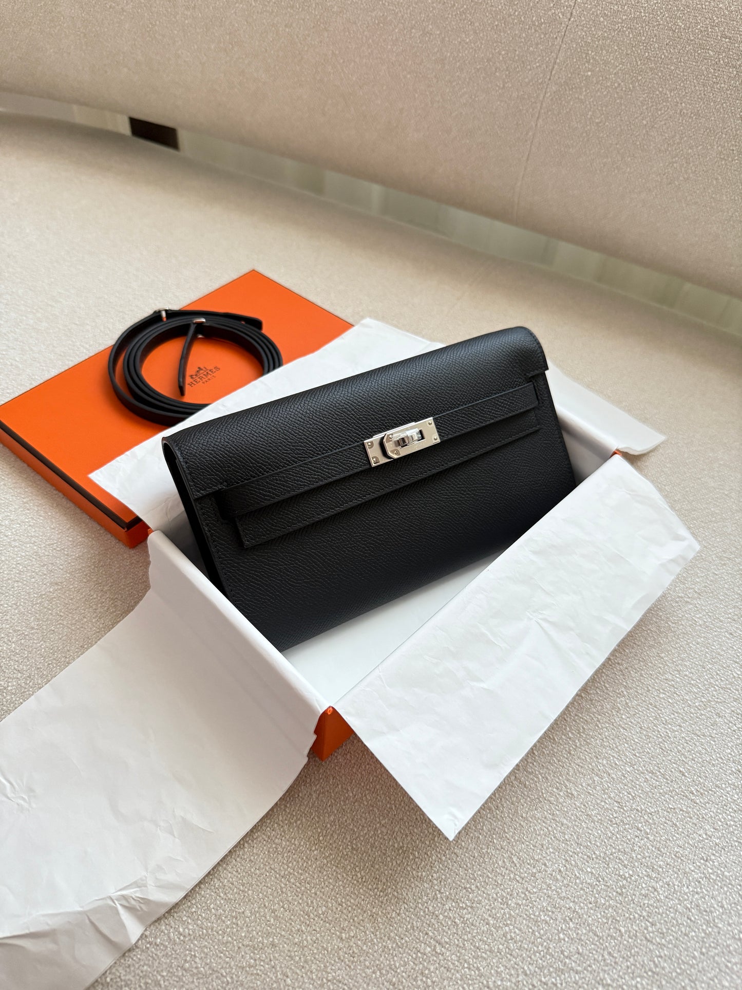 KELLY TO GO Black PHW