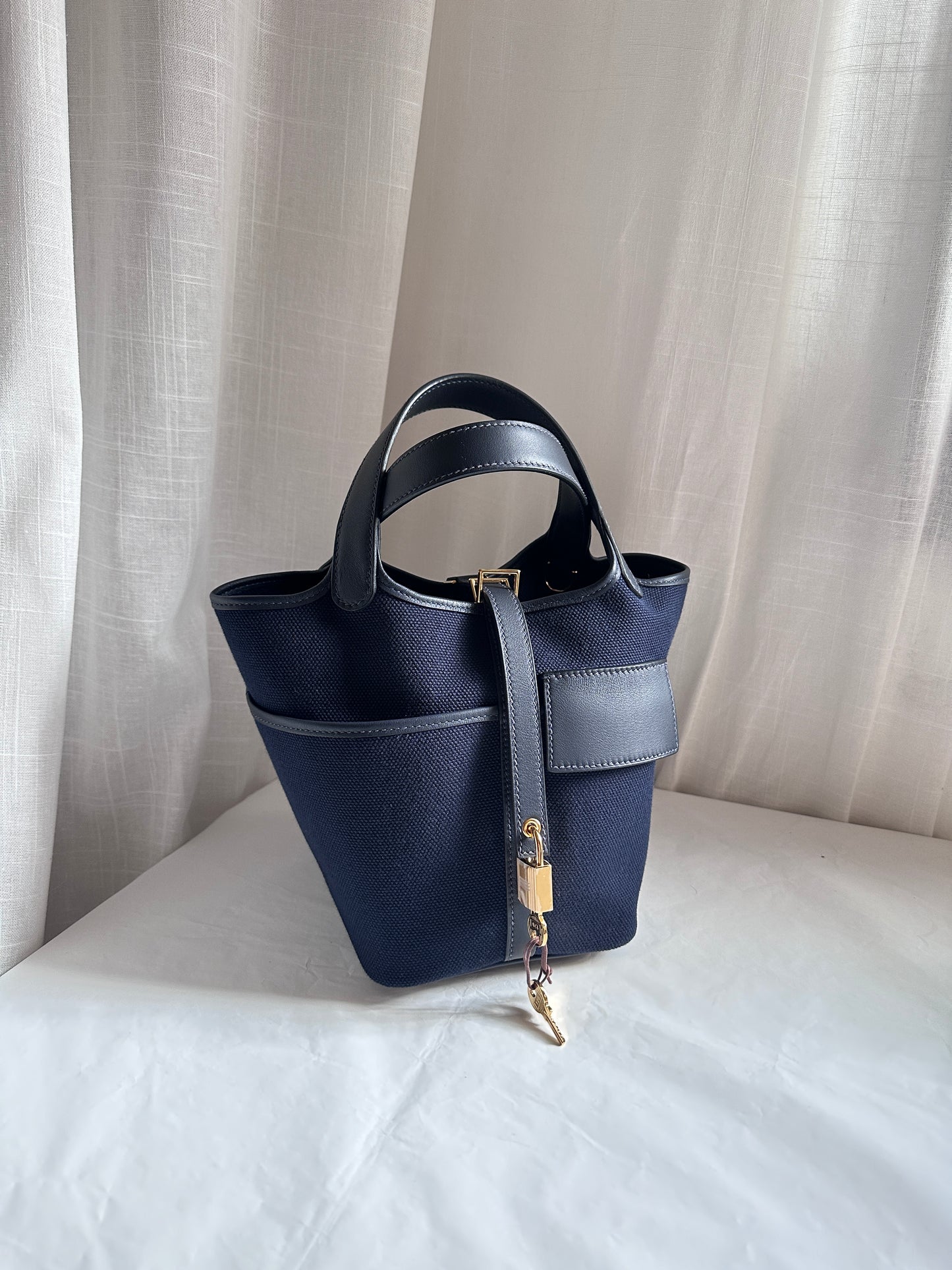 P18 Blue Marine/Caban GHW