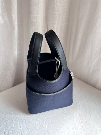 P18 Blue Marine/Black PHW