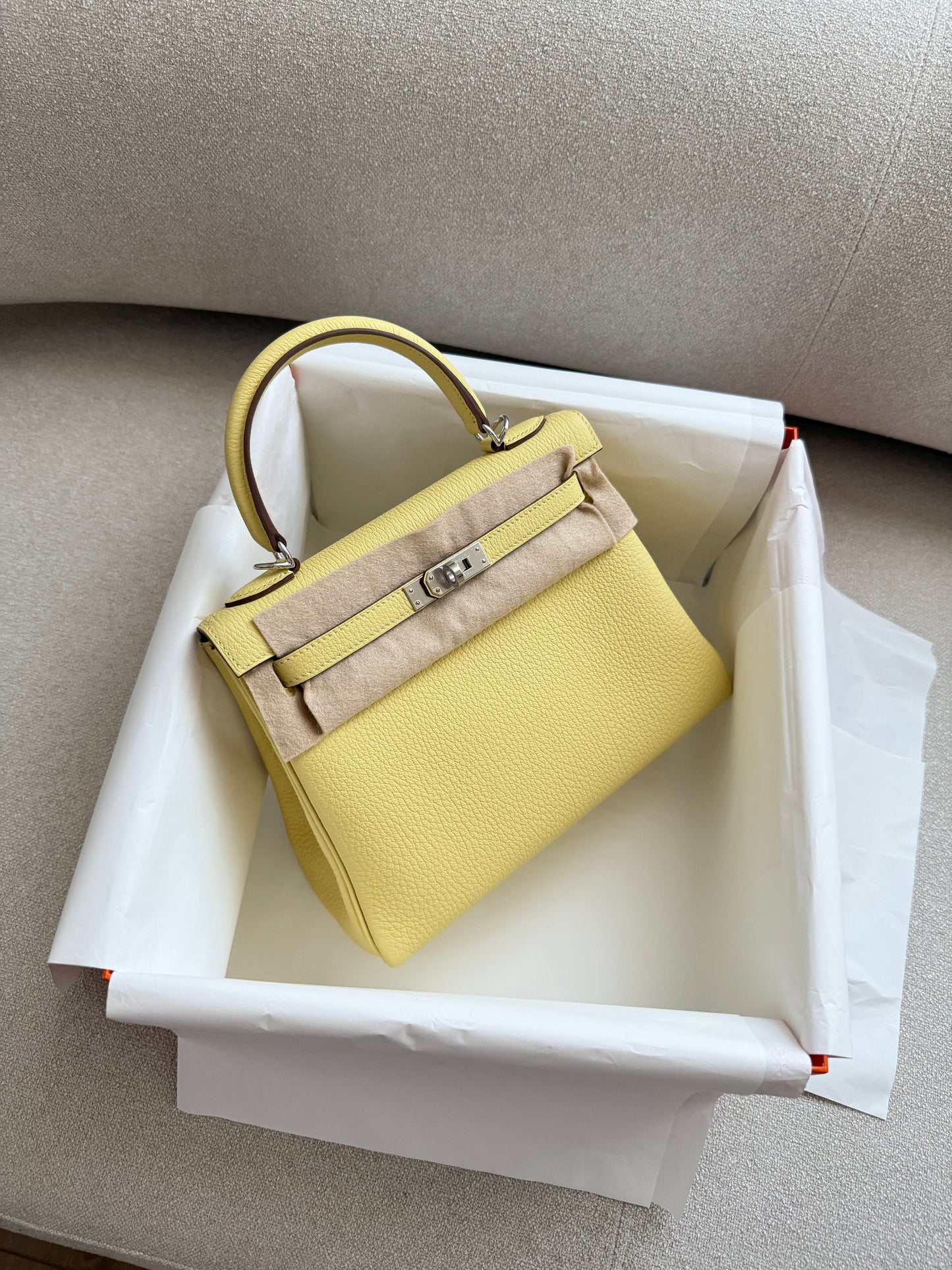 KELLY 25 Jaune Poussin PHW