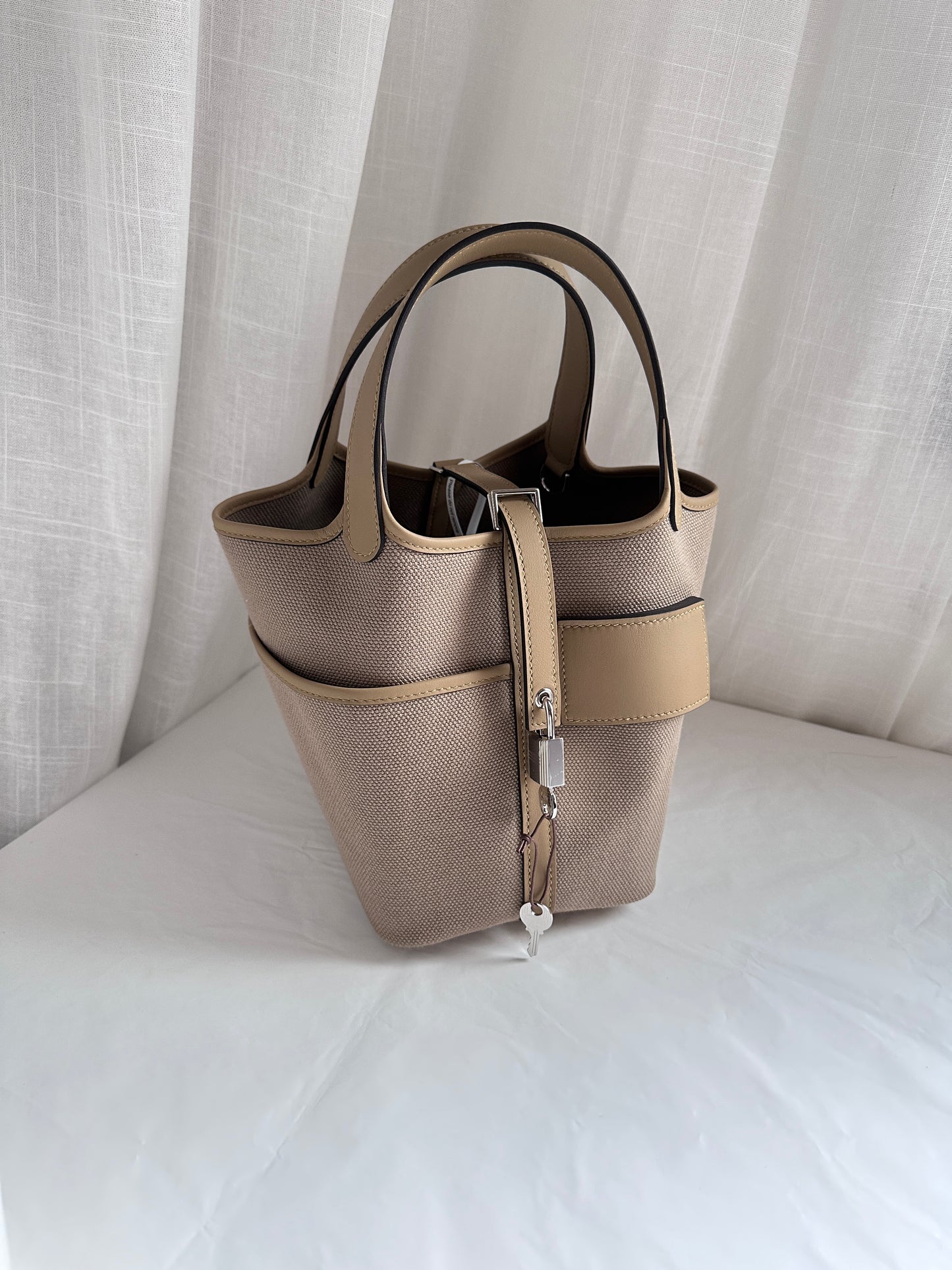 P18 Beige Marfa/Poussiere PHW