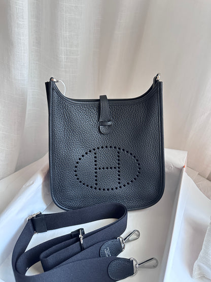EVELYNE 23 Black PHW