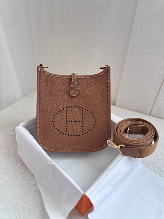 EVELYNE 16 Gold GHW