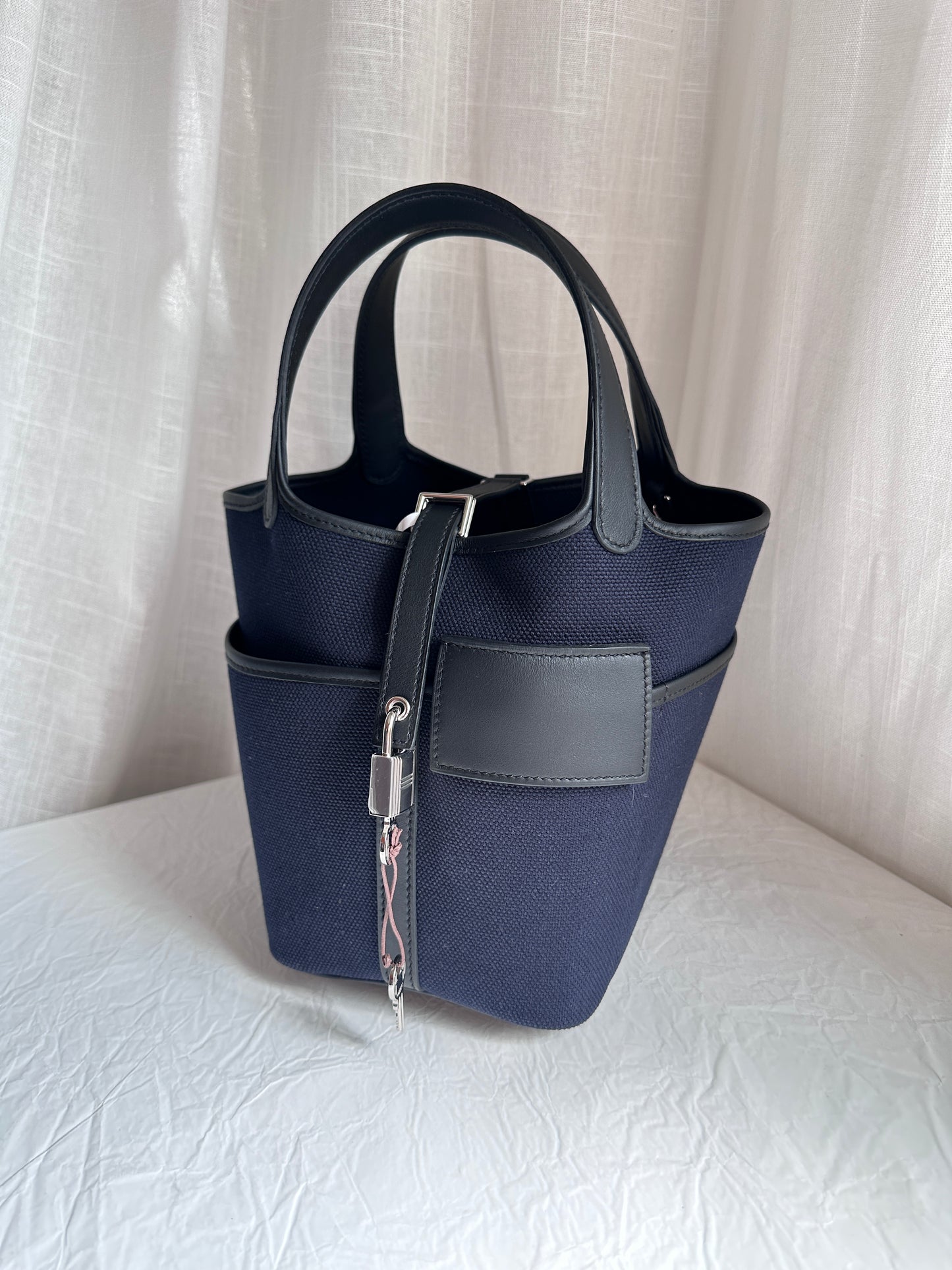 P18 Blue Marine/Black PHW