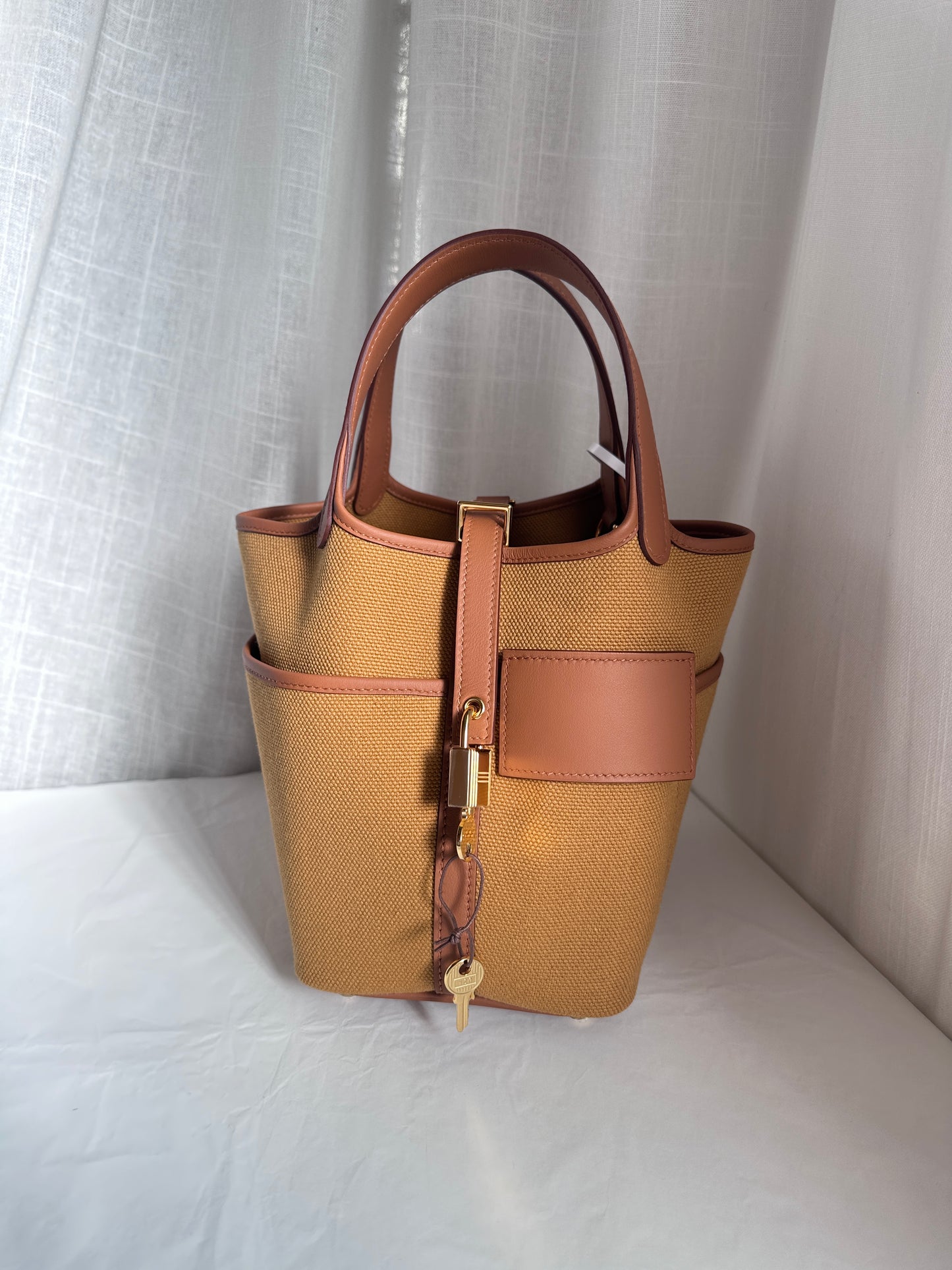 P18 Désert/Gold GHW