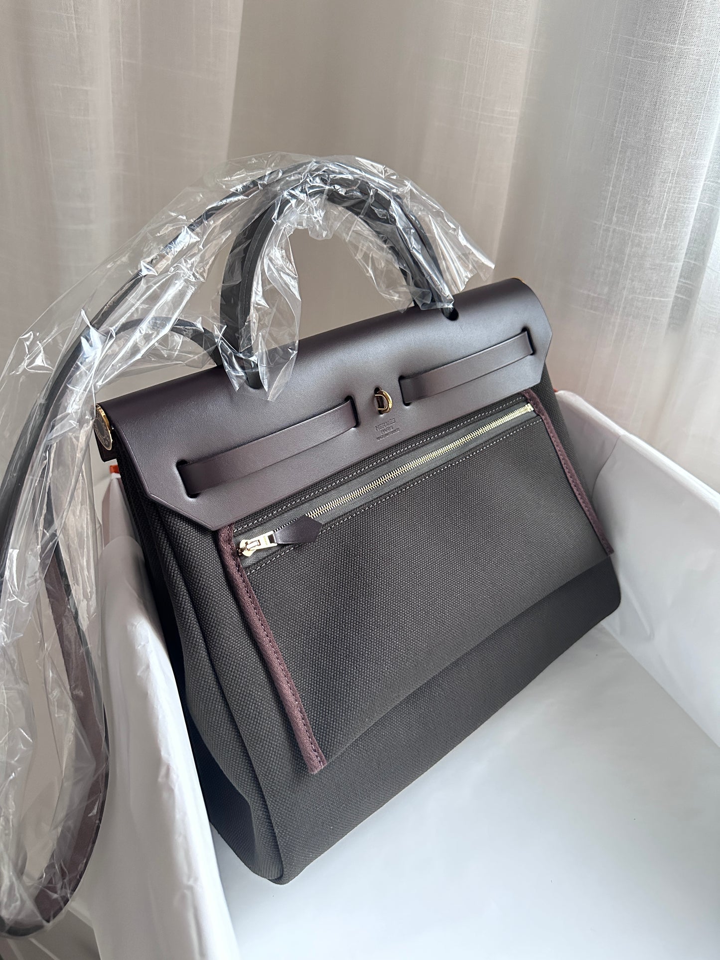 HERBAG 31 Dark Bronze/Ebene LAQUE
