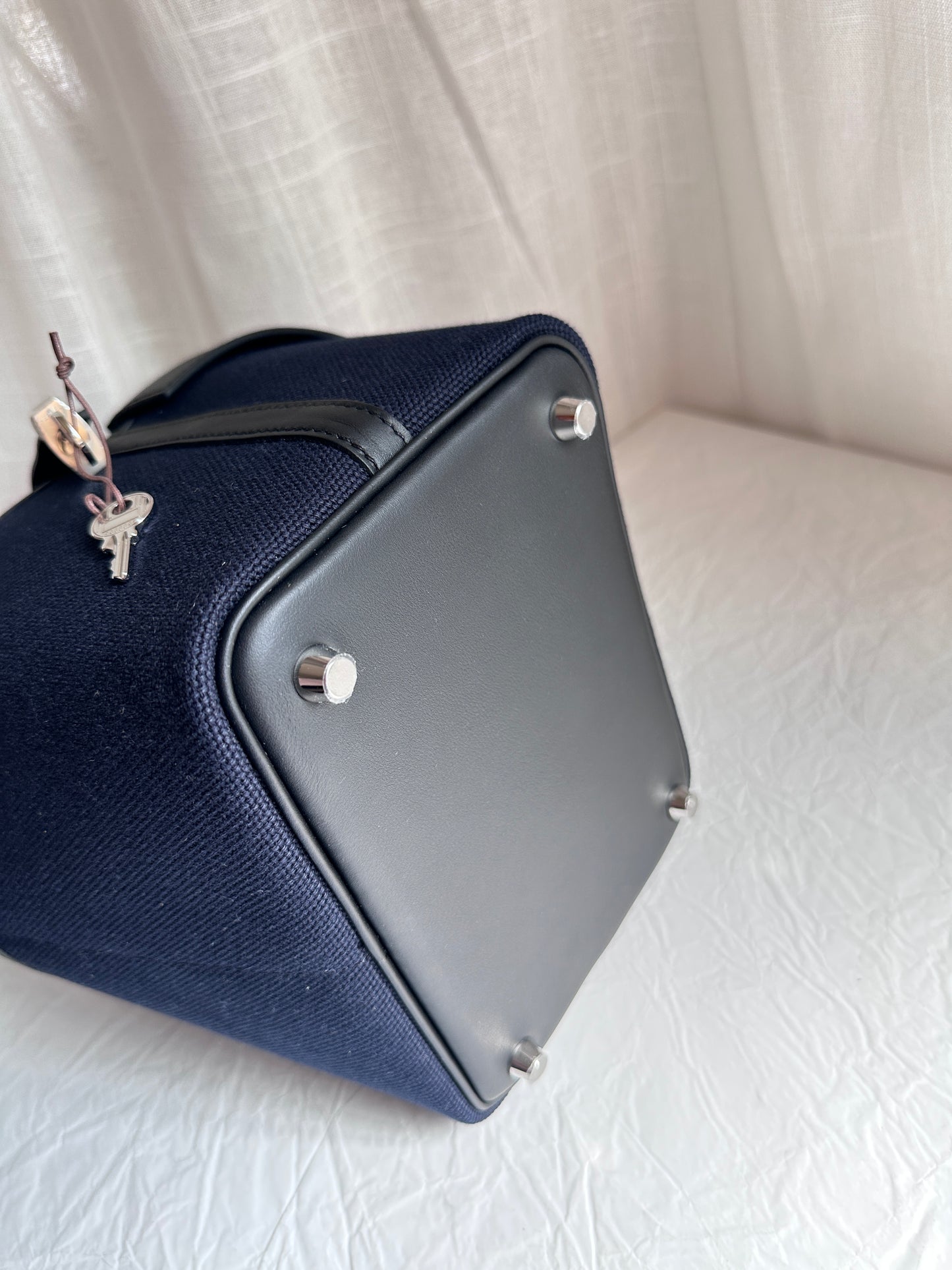 P18 Blue Marine/Black PHW