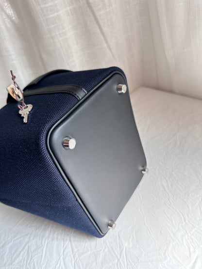 P18 Blue Marine/Black PHW