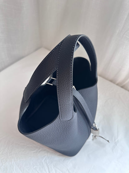 P18 Caban PHW