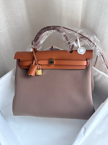 HERBAG 31 Etoupe/Fauve/Ebene LAQUE