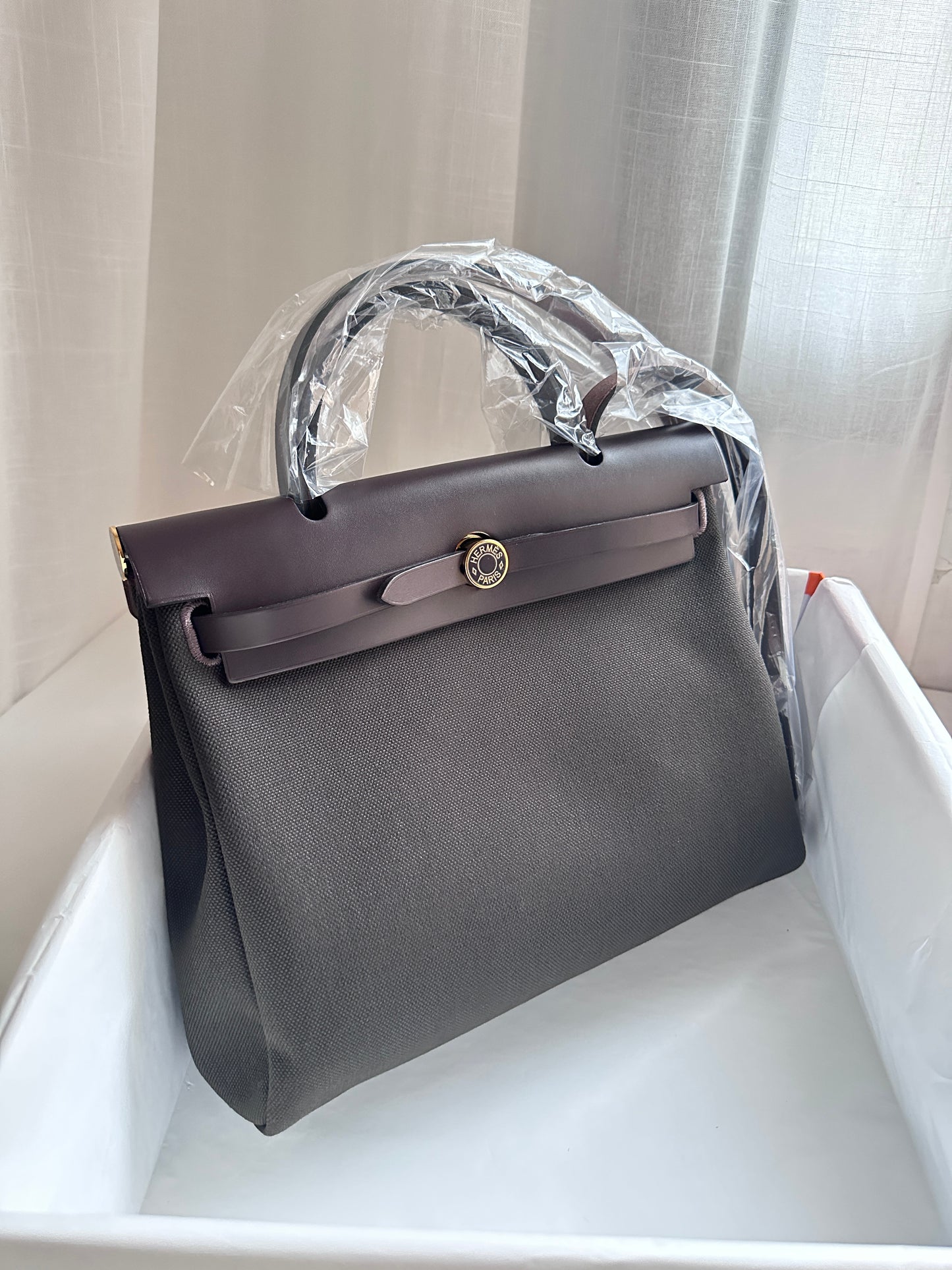 HERBAG 31 Dark Bronze/Ebene LAQUE