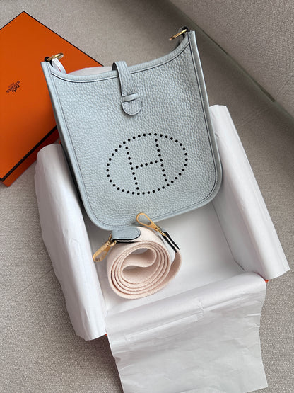 EVELYNE 16 Blue Pale/Nata GHW