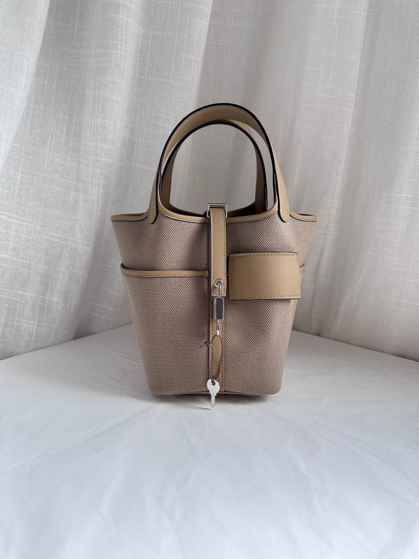 P18 Beige Marfa/Poussiere PHW