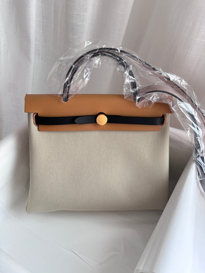HERBAG 31 Beton/Ebene/Naturel Sable/Black GHW