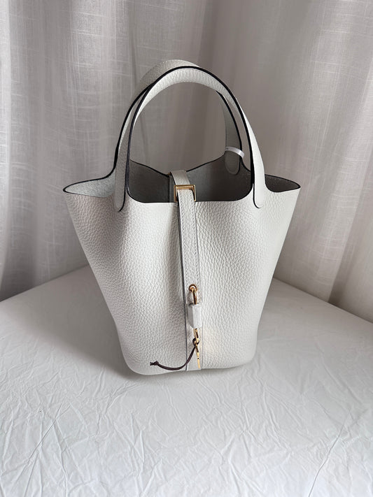 P18 White GHW