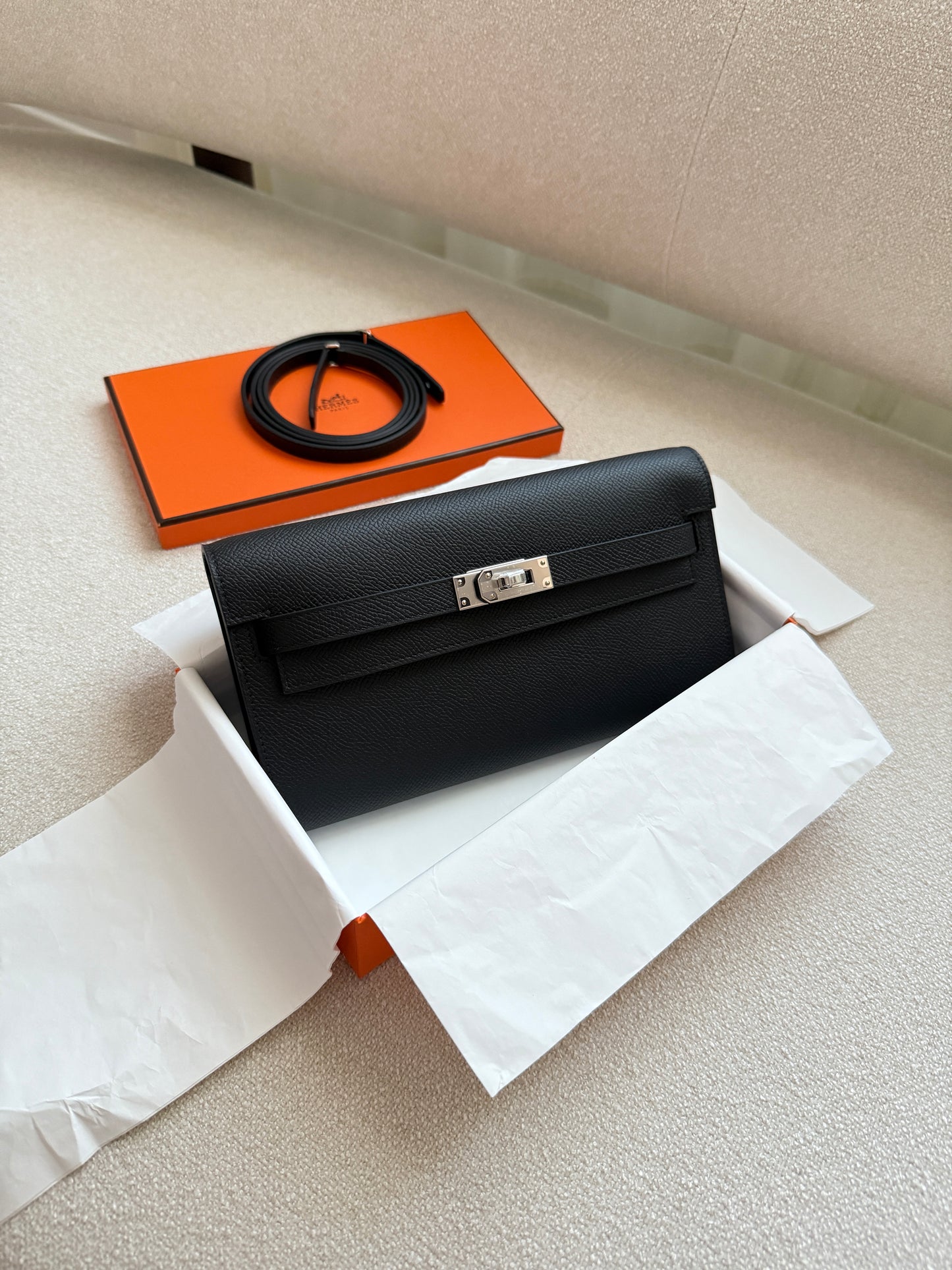 KELLY TO GO Black PHW
