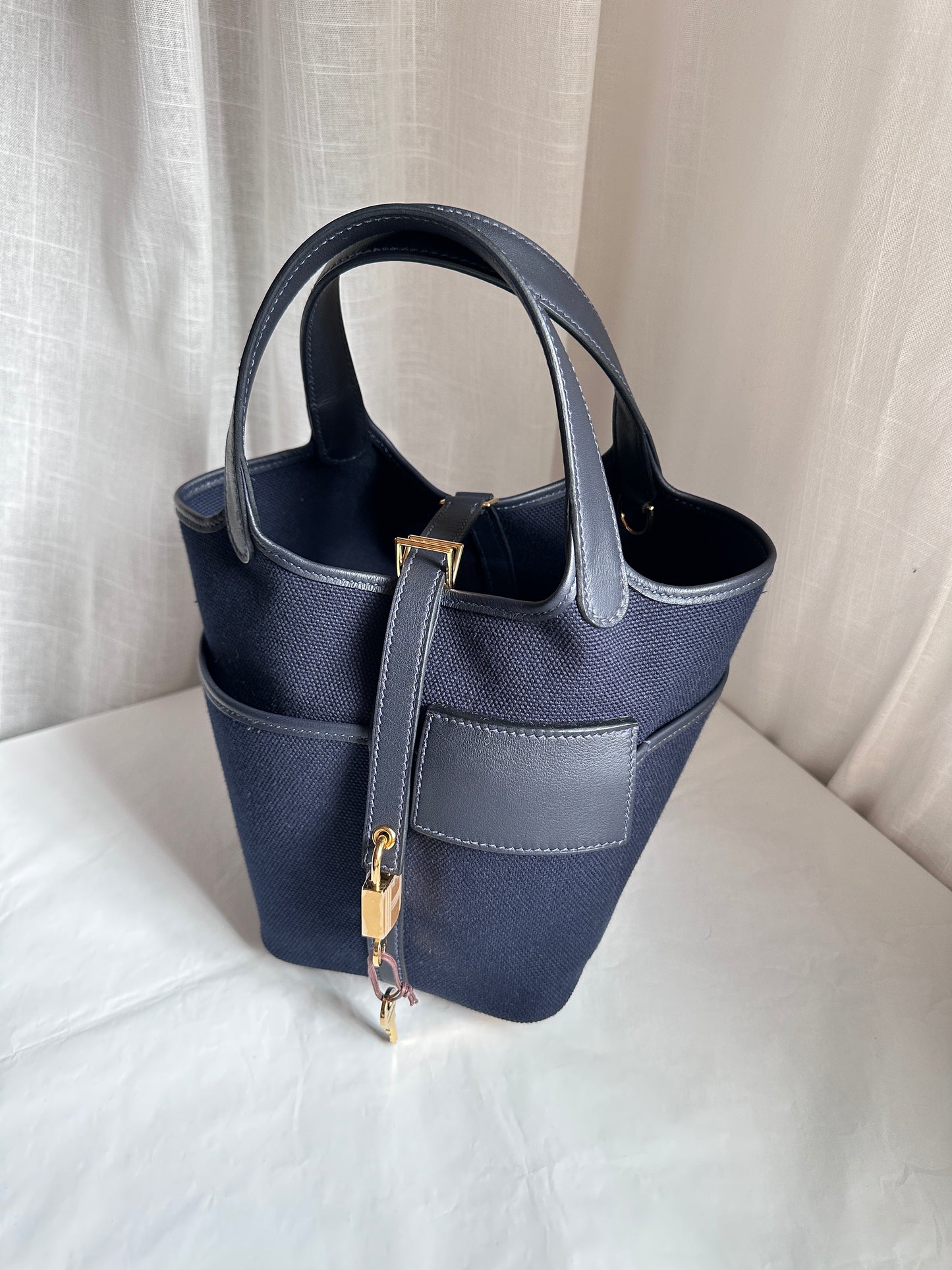 P18 Blue Marine/Caban GHW