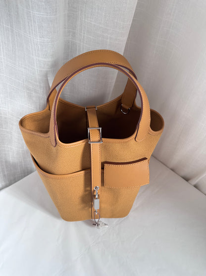 P18 Desert/Sesame PHW