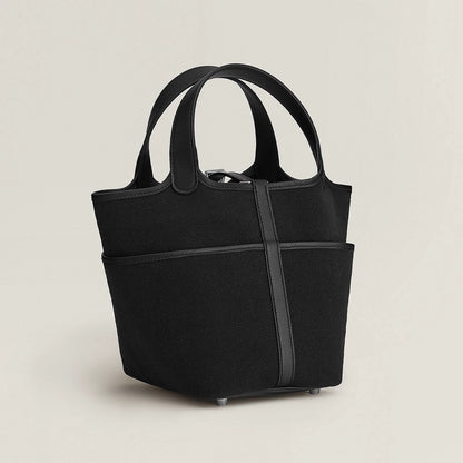 P18 Black PHW
