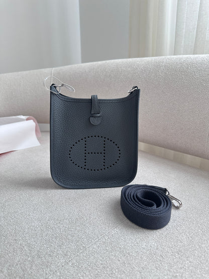 EVELYNE 16 Gris Misty PHW