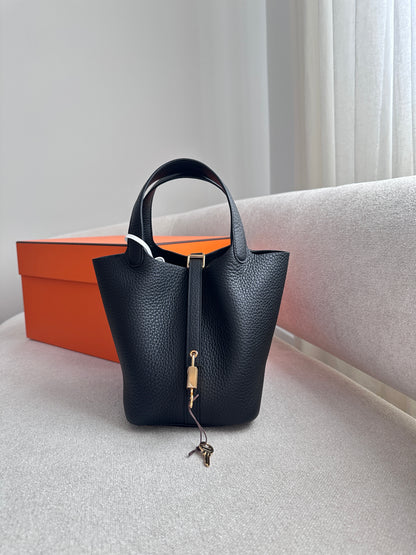 P18 Black GHW
