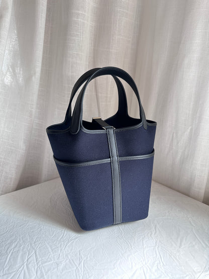 P18 Blue Marine/Black PHW