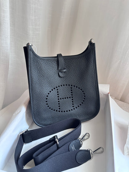 EVELYNE 23 Black PHW