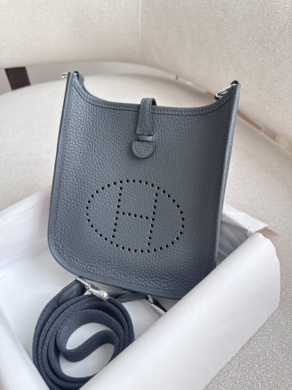 EVELYNE 16 Gris Misty PHW