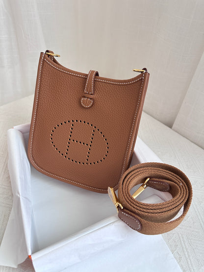 EVELYNE 16 Gold GHW