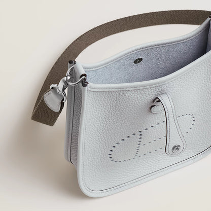 EVELYNE 16 Blue Pale/Gris Etain PHW
