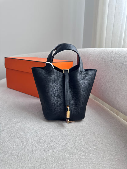 P18 Black GHW