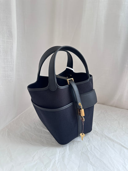 P18 Black GHW